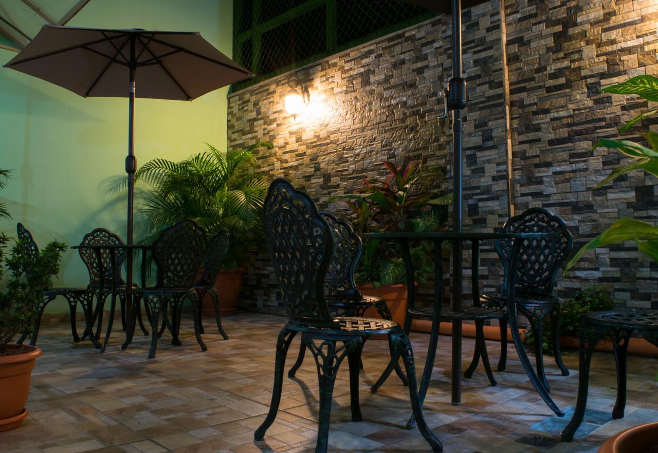 Hostal De Asturias San Salvador Ngoại thất bức ảnh